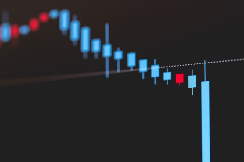 【相談】コインチェックの件で仮想通貨が暴落してるけど今が買い時だよな?買っていい?