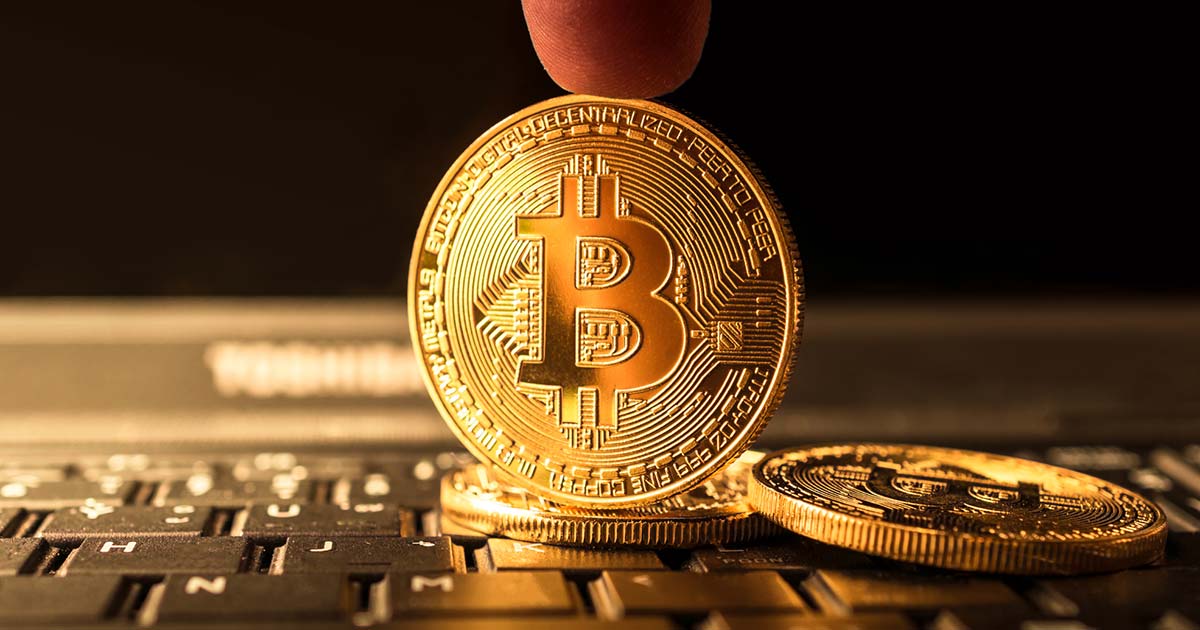 【BTC】アメリカ人「仮想通貨のビットコインは実際に使えばクレージーだ」